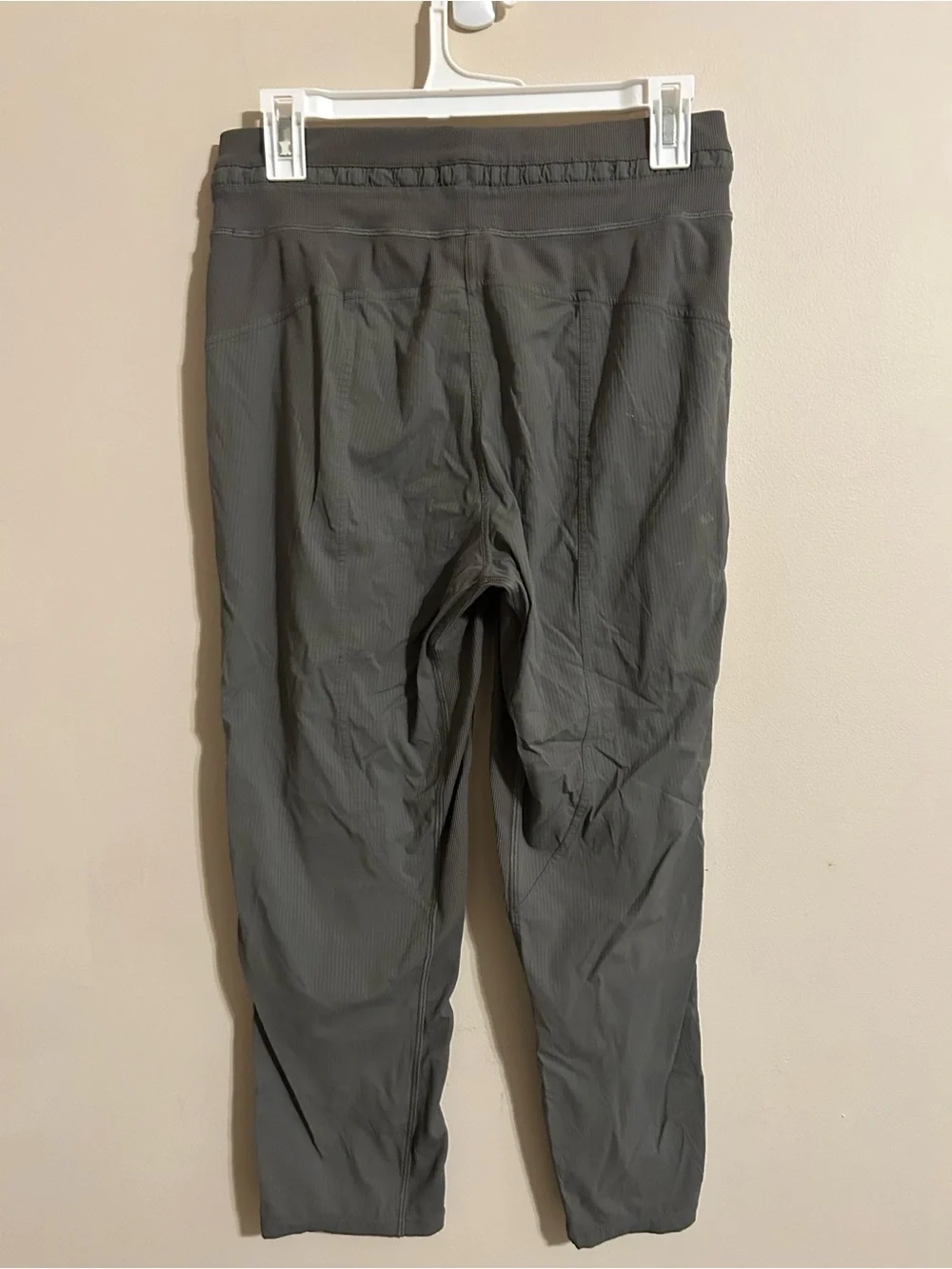 Lululemon Dance Studio Crop *25
